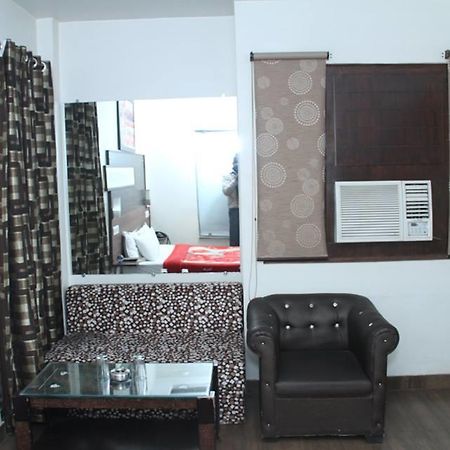 Dreamz Suites New Delhi Eksteriør bilde
