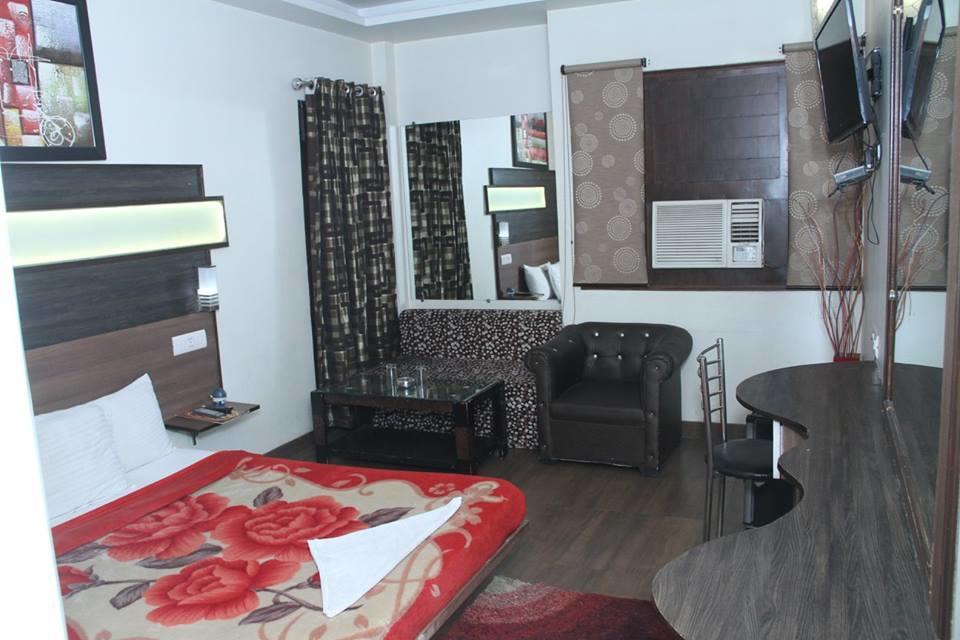 Dreamz Suites New Delhi Eksteriør bilde